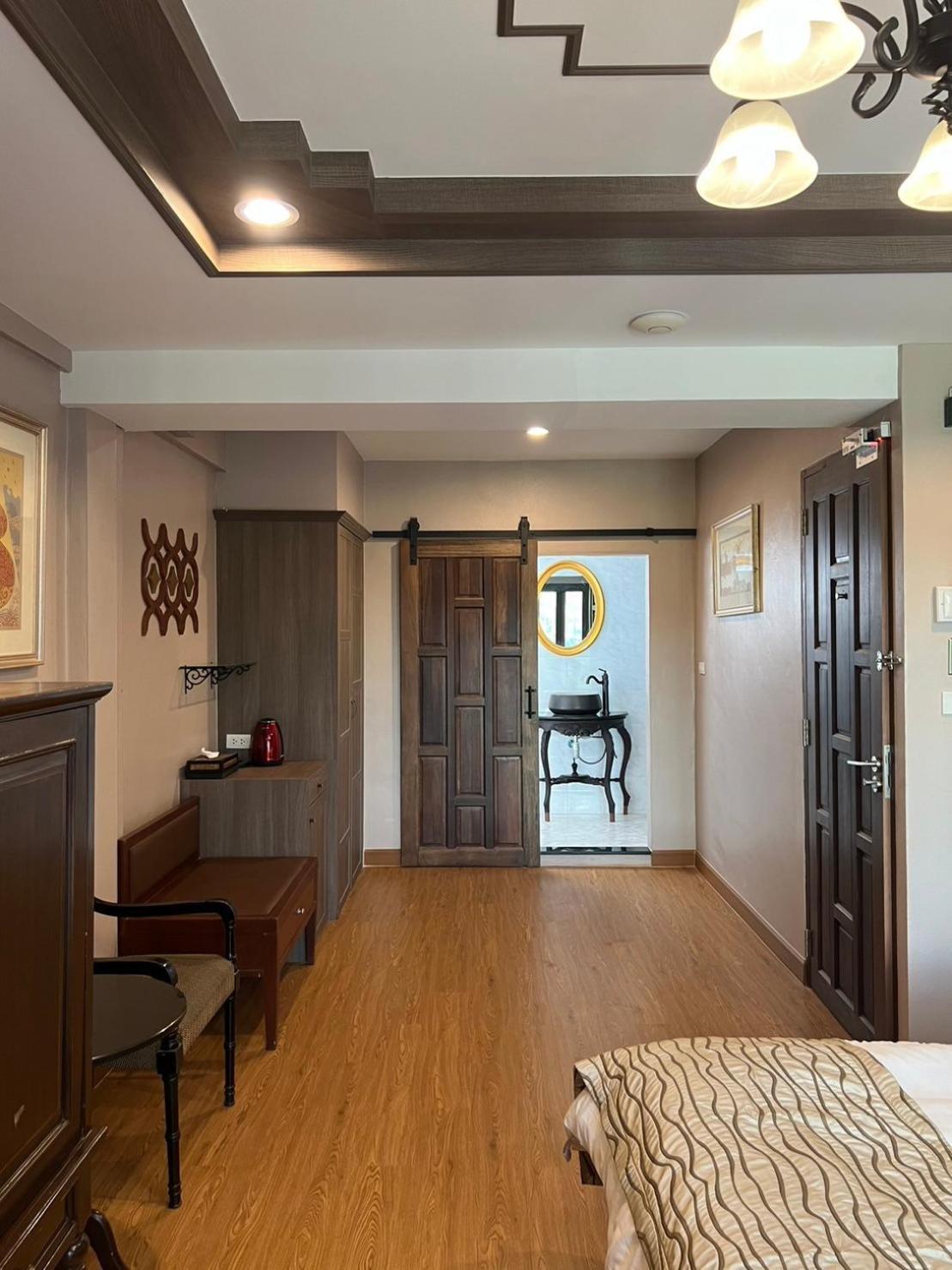 Quinstel Hostel Bangkok Eksteriør billede